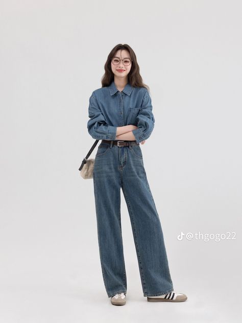 Denim Smart Casual, Casual Ootd Korean, Smart Casual Ootd, Korean Fashion Cute, Ootd Korean, Skz Code, Casual Ootd, Island 2, Everyday Fashion Outfits