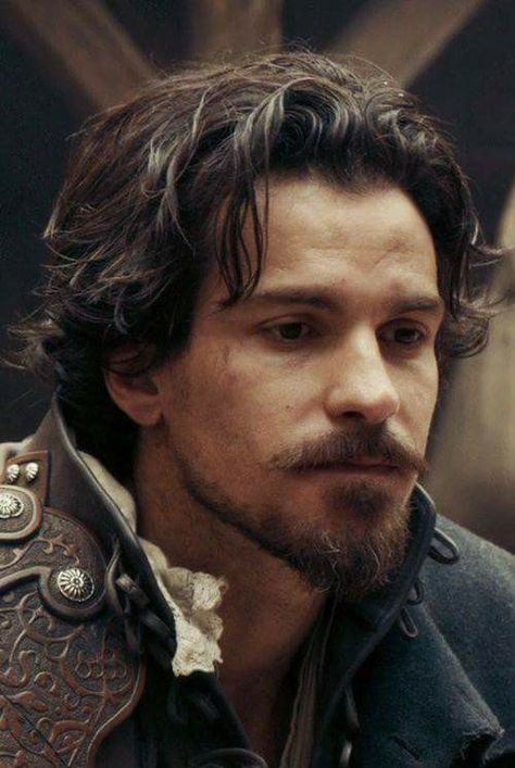 Aramis And Anne, Bbc Musketeers, Medieval Hairstyles, Mens Hairstyles With Beard, Men's Facial Hair, Mens Facial Hair Styles, Mens Hairstyles Thick Hair, Three Musketeers, Long Beards