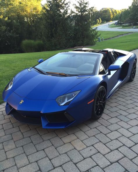 Lamborghini Aventador Roadster painted in Matte Blue  Photo taken by: @exotic_cars_chicago on Instagram (He is also the owner of the car) Interior Car Aesthetic, Car Aesthetic Night, Car Aesthetic Interior, Blue Lamborghini, Dream Cars Lamborghini, Lamborghini Aventador Roadster, Sesto Elemento, Aesthetic Interior, Aesthetic Luxury