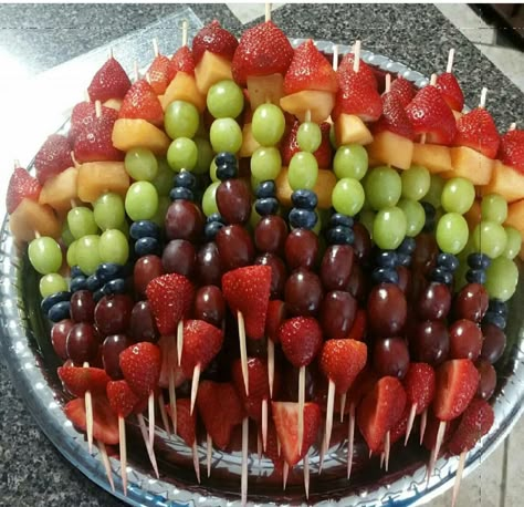 Fruit Kabobs For Wedding, Easy Fruit Kabobs, Kabobs Fruit, Mini Fruit Kabobs For Party, Fancy Fruit Kabobs, Fruit Screwers Food Ideas, Fruit Shish Kabobs, Watermelon Fruit Display, Fruit For Party Ideas