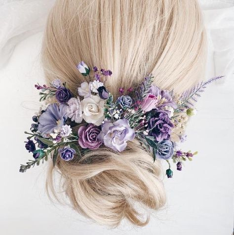 Purple Wedding Hair, Flower Hair Pins Wedding, Flower Hair Clips Wedding, Flower Hair Pins, Flower Hair Pieces, Wedding Hair Piece, Lilac Wedding, Rustic Flower, Purple Wedding Flowers