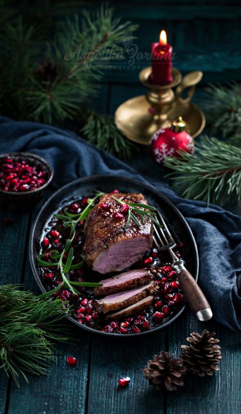 Medieval Feast, Christmas Food Photography, Moody Food Photography, Dark Food Photography, Duck Breast, Nordic Kitchen, Food Photography Inspiration, Winter Photoshoot, Christmas Menu