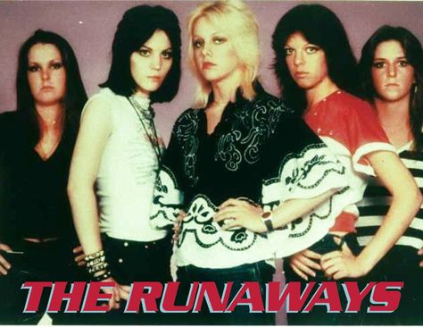 Runaways Band, Sandy West, Cherie Currie, The Runaways, Lita Ford, Girl Punk, The Runaway, Women Of Rock, Punk Rocker