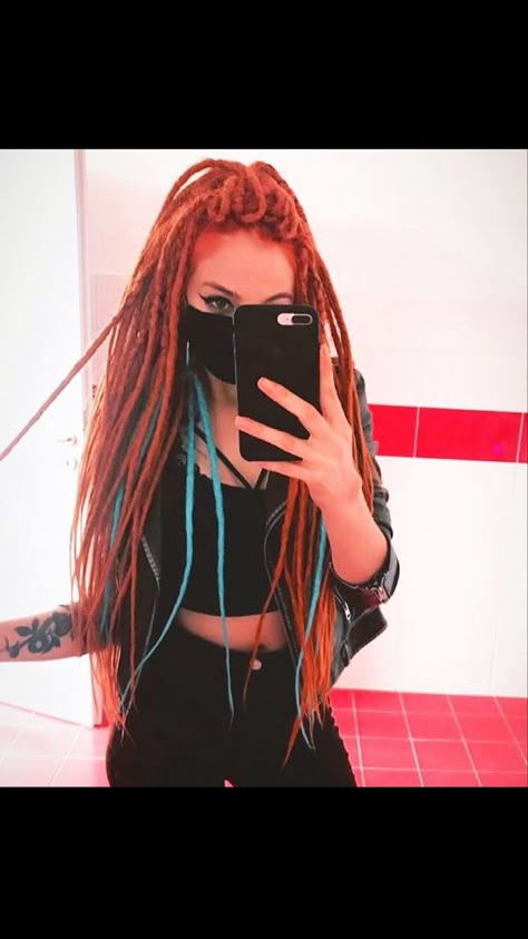 Split Dyed Dreads, Dread Care, Style Dreadlocks, Hairstyles Dreads, Hair Extensions Hairstyles, Dyed Dreads, Hairstyles Dreadlocks, Dread Ideas, Weird Haircuts