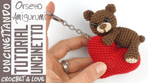 If you love to crochet toy patterns, these crochet teddy bear free patterns will steal your heart! A teddy bear is perfect for every occasion! Crochet Backpack Pattern, Crochet Free Patterns, Valentines Patterns, Crochet Keychain Pattern, Valentines Crochet, Crochet Teddy Bear, Crochet Teddy, Crochet Free, Crochet Keychain