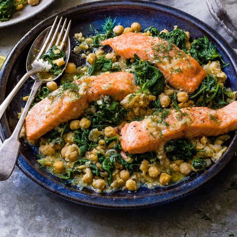 Fish And Chickpeas, Salmon With Chickpeas, Salmon And Chickpeas, Leftover Salmon Recipes, Slow Cooked Salmon, Canned Salmon Patties, Canned Salmon Recipes, Cooked Chickpeas, Spinach Sauce