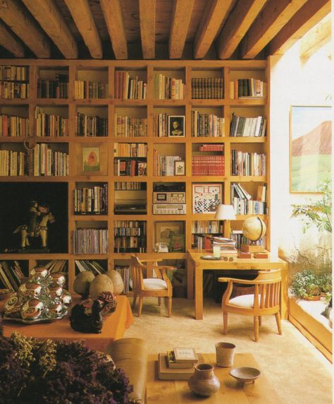 Casa Mexicana Mexican Library, Farm Chic, Mexican Architecture, Home Library Rooms, Bookcase Diy, Cosy Interior, Room Of One's Own, Mexican Home, Bookcase Wall