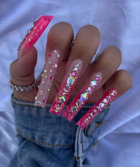 Hot Pink Bling Nails, Pink Bling Nails, Pinky Pinky, Nail Designs Bling, Gold Acrylic Nails, Pink Designs, Tapered Square Nails, Long Acrylic Nail Designs, Blue Acrylic Nails