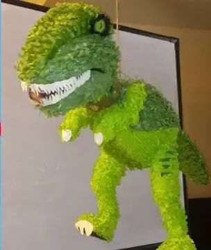 12+ Cute DIY Ways to Make a Dinosaur Pinata at Home Dinosaur Pinata Diy, Dinosaur Pinata, Pinata Diy, Make A Dinosaur, Diy Dinosaur, Piñata Ideas, Diy Pinata, August Birthday, Small Toys