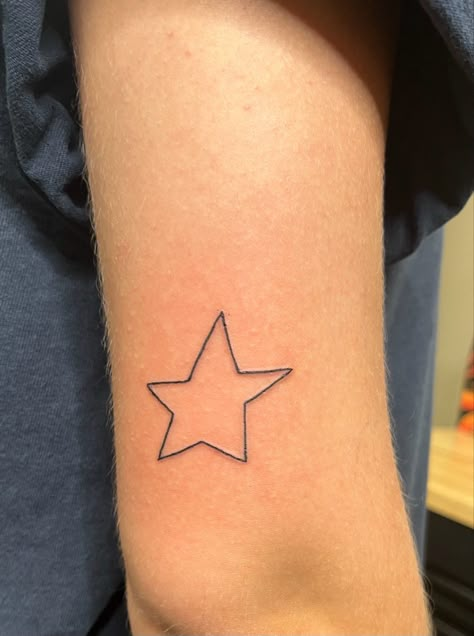 Star Patchwork Tattoos, Big Star Tattoo, Outline Star Tattoo, Small Star Face Tattoo, Star Tattoo Placement, Star Tattoo Arm, Asymmetrical Star Tattoo, Imperfect Star Tattoo, Star Outline Tattoo