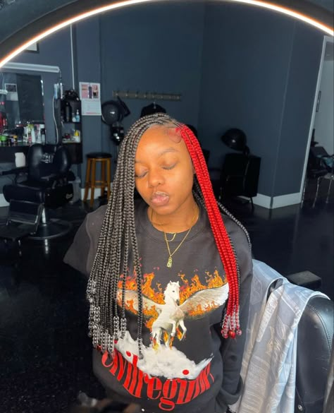 Small Knotless Braids With Color, Bday Hairstyles, Messy Hairstyle, Red Braids, Knotless Box Braids, New Hairstyles, Box Braids Hairstyles For Black Women, Cute Braided Hairstyles, Braids Hairstyles Pictures