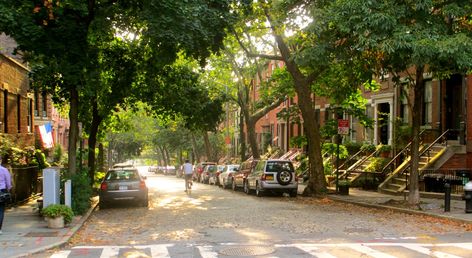 Brooklyn Heights Apartment, Cast Iron Architecture, Couples City, Spanish Harlem, Neighborhood Walk, Nyc Neighborhoods, Houston Street, Fulton Street, Village Photos