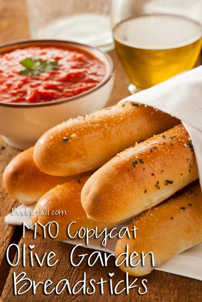 Olive Garden Bread Sticks, Garden Bread, Olive Garden Breadsticks, Copycat Recipes Olive Garden, Copycat Olive Garden, Brand Food, Apple Pie Recipe Easy, Olive Garden Recipes, Bread Sticks Recipe