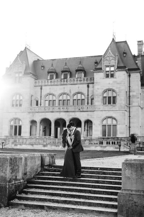 Newport engagement pictures, Newport, Rhode Island, Newport engagement, Newport engagement photography, Niki Marie Photography, Detroit wedding photographer, destination wedding photographer, engagement session inspiration, engagement session outfit inspiration, fall engagement photos, Ochre Court engagement pictures Ochre Court Newport, Engagement Photos Rhode Island, Newport Engagement Photos, Rhode Island Engagement Photos, Newport Rhode Island Engagement Photos, Newport Ri Engagement Photos, Newport Photoshoot, England Photoshoot, Bridal Vibes