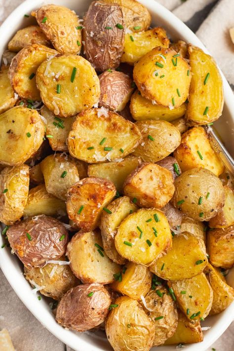 Air Fryer Garlic Parmesan Potatoes - Sprinkled With Balance Airfryer Golden Potatoes, Garlic Parmesan Potato Wedges Air Fryer, Baby Gold Potatoes Recipes Air Fryer, Garlic Butter Potatoes Air Fryer, Air Fryer Garlic Parmesan Potatoes, Airfryer Potato’s, Air Fryer Garlic Potatoes, Potato’s Air Fryer, Air Fryer Parmesan Potatoes