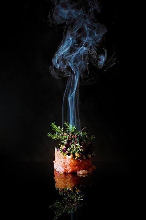 Molecular Food, Dark Food Photography, Luxury Food, Molecular Gastronomy, Fancy Food, Food Photography Styling, Watercress, Culinary Arts, Food Presentation