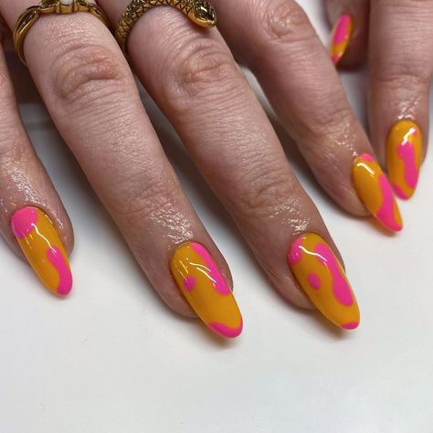 Lamp Nails, Nail Parlour, Funky Nail Art, Shoe Nails, Gel Nails Diy, Grunge Nails, Colorful Nails, Inspired Nails, Nails Done