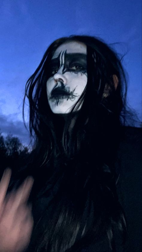 Corpse Makeup Black Metal, Black Metal Makeup, Metal Head Aesthetic, Metalhead Makeup, Black Metal Fashion, Metalhead Guy, Goth Eye Makeup, Corpse Paint, Metalhead Girl