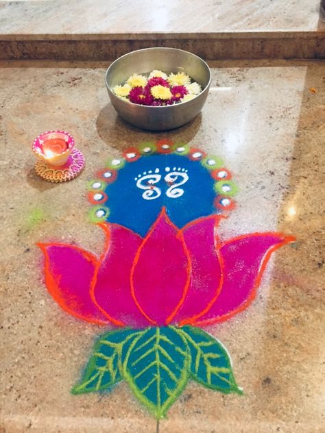 Rangoli for Diwali days Laxmipujan Rangoli, Rangoli Ganpati, Rangoli For Diwali, Diwali Craft, Lord Shiva, Festival Decorations, Diwali, Shiva, Novelty Christmas