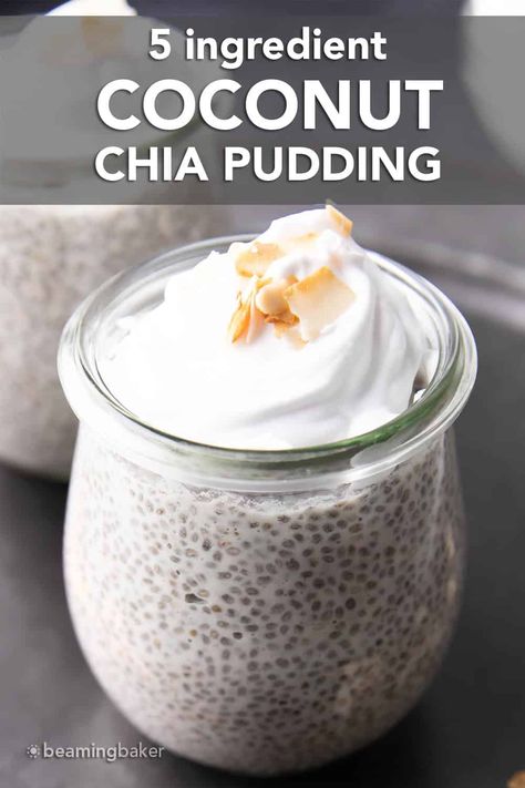 Delicious coconut chia seed pudding that packs creamy, luscious texture and divinely sweet coconut flavor. Made with just 5 ingredients! Pudding Recept, Coconut Chia Seed, Coconut Chia Seed Pudding, Chia Pudding Recipes Healthy, Vanilla Chia Pudding, Chia Pudding Recipe, Pudding Chia, Chia Seed Recipes Pudding, Chia Recipe