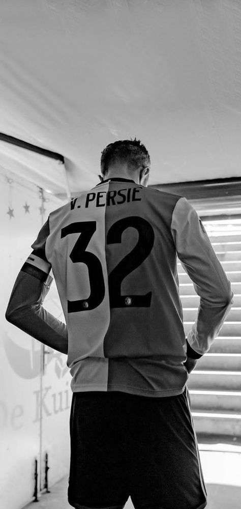 Van Persie Wallpaper, Van Persie, Football Legends, Football Wallpaper, Neymar Jr, Lionel Messi, Cristiano Ronaldo, Premier League, Ronaldo