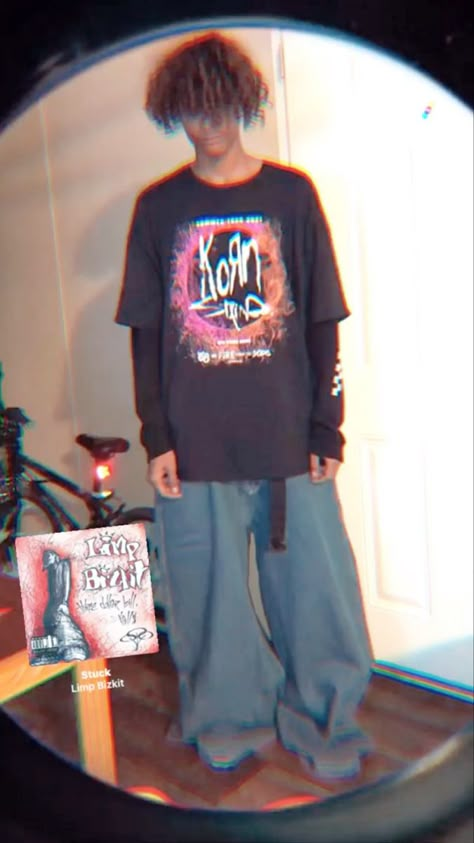 Baggy Metal Outfit, Korn Outfit Aesthetic, Nu Metal Outfit Men, Numetal Outfits, Nu Metal Fashion Men, Korn Outfit, 2000s Boys Fashion