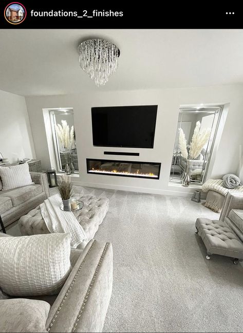 Classy Living Room, Living Room Decor Fireplace, Sound Systems, Living Room Design Inspiration, Home Fireplace, Living Room Decor Cozy, Home Design Living Room, Media Wall, Dream House Interior