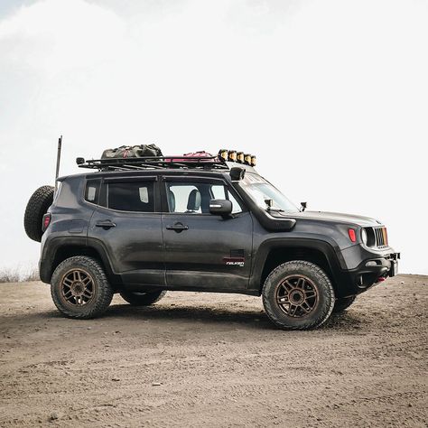 Jeep Wk, Jeep Renegade Trailhawk, Adventure Jeep, Jeep Mods, Lifted Jeep, Small Suv, Jeep Patriot, Kid Friendly Travel Destinations, Kid Friendly Trips