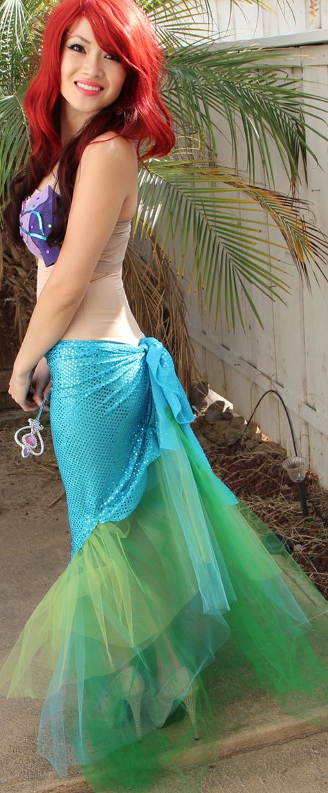 Ariel Diy Little Mermaid Costume, Disney Princess Halloween Costumes, Diy Fantasia, Disney Princess Halloween, Costume Mermaid, Ariel Costume, Mermaid Costume Diy, Halloweenský Makeup, Mermaid Costumes