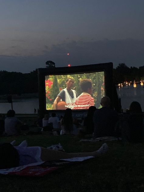 1st Date Ideas, Rhodes Aesthetic, Outdoor Event Ideas, Stephanie Archer, Olivia Morgan, Outside Movie, Green Movie, Movie In The Park, Activities For All Ages