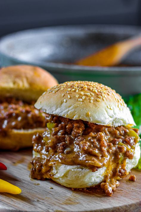 Philly Cheese steak Sloppy Joes - From Gate To Plate Philly Cheese Steak Sloppy Joes, Cheese Steak Sloppy Joes, Fun Meals, Hamburger Dishes, Sliced Steak, Cheese Steak, Philly Cheese, Sloppy Joe, Easy Homemade Recipes