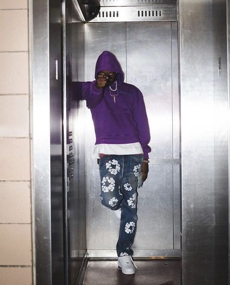 Torn Jeans Outfit, Purple Jeans Outfit, Denim Tears Jeans, Men Streetwear Outfits, Mens Inspo, Drippy Fits, Drip Fits, Jeans Outfit Men, Denim Tears