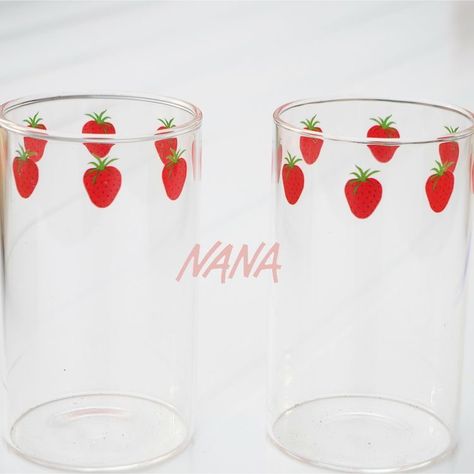 Nana Strawberry, Shin Nana, Anime Nana, Nana Anime, Nana Manga, Nana Osaki, Cute Strawberry, Heat Resistant Glass, Red Strawberry