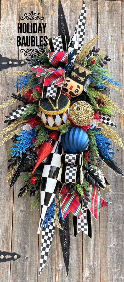 Deer Head Wreath Christmas, Harlequin Christmas Decor, Unique Christmas Wreaths For Front Door, Nutcracker Decorations Ideas, Nutcracker Wreath Ideas, Nutcracker Wreaths, Disney Christmas Wreath, Pine Swag, Nutcracker Wreath