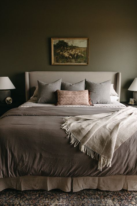 Dark Green Bedroom Grey Bed, Dark Green And Taupe Bedroom, Moody Bedroom Inspirations, Dark Green Master Bedrooms Decor, Darker Bedroom, Small Moody Bedroom, Dark Cozy Bedroom Ideas, Moody Romantic Bedroom, Dark Feminine Bedroom