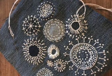 Learn ‘Sashiko’ Stitch and the Art of Japanese Mending - Garden House Brighton Tas Denim, Textile Art Embroidery, Sashiko Embroidery, Sew Ins, Felt Embroidery, Pola Sulam, Creative Embroidery, Japanese Embroidery, 자수 디자인