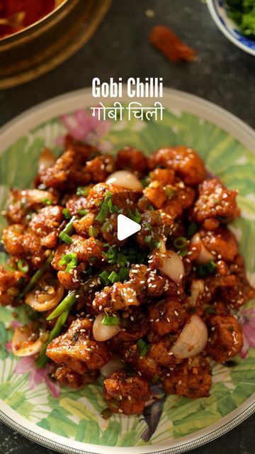 Gobi Fry Recipe, Gobi Chilli, Cauliflower Recipes Indian, Gobi Fry, Chinese Starters, Gobi Recipe, Veg Appetizers, Gobi Recipes, Recipes Cauliflower