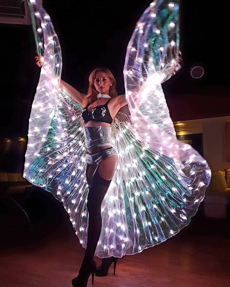 Belly Dancer Outfits, Light Up Dresses, Space Grunge, Led Clothing, Dancers Outfit, Indian Photoshoot, Festival Costumes, Wings Costume, Belly Dance Costumes