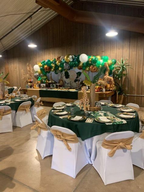 Wild One Party Table Decor, Safari Cake Table Ideas, Safari Theme Table Set Up, Safari Birthday Party Table Set Up, Table Set Up Safari Theme, Safari Table Set Up, Wild One Table Decorations, Safari High Chair Decoration, Safari Table Skirt