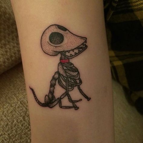 Scraps from Corpse Bride Tattoo Tim Burton, Sleeve Sketch, Corpse Bride Tattoo, Bride Tattoo, Halloween Tattoos Sleeve, Tim Burton Tattoo, Brides With Tattoos, Mini Diy, Back Of Shoulder Tattoo