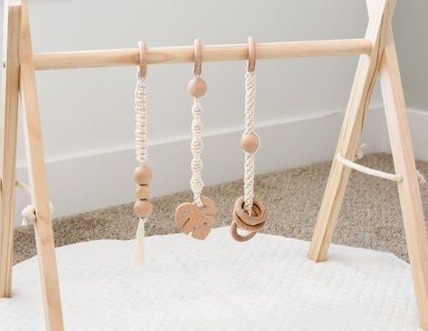 Makramee Baby, Baby Hanging Toys, Toddler Gym, Macrame Nursery, Baby Activity Gym, Macrame Baby, Baby Activity Center, Baby Activity, Nursery Toys