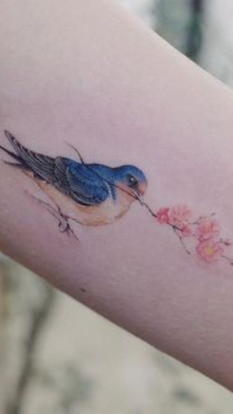 Alternative Beauty, Bluebird Tattoo, Bird Tattoo Meaning, Bird Tattoos For Women, Magnolia Tattoo, Pinup Art, Gorgeous Tattoos, Tatuaje A Color, Floral Tattoo Design