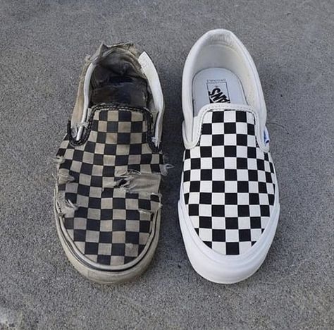 How To Clean Vans Checkered, Clean Vans, Vans Checkerboard Slip On, Shoes Streetwear, Highsnobiety Fashion, Vans Old School, Japanese Street Wear, Japan Streetwear, Checkered Vans