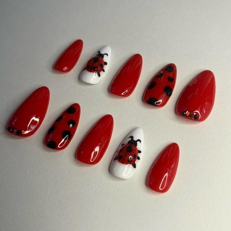 Silly Nail Designs, Ladybug Acrylic Nails, Bug Nails Art, Funky Nails Almond, Cute Nail Designs Easy, Ladybug Nails Designs, Goofy Nails, Nails Ladybug, Hand Painted Nail Designs