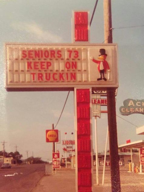 Red Crow sign my senior year...Hobbs NM Hobbs New Mexico, Red Crow, Hobbs Coat, New Mexico History, Retro Signage, Hobby Cnc, Hobby Desk, Lobby Wall, Lobby Decor