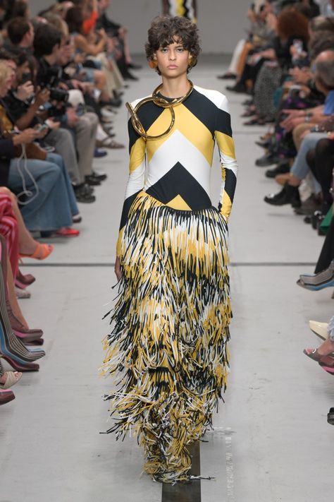 Missoni Spring 2025 Ready-To-Wear Collection at Milan Fashion Week Spring 2025, Design Reference, Milan Fashion, Milan Fashion Week, Missoni, Fashion News, Milan, Fashion Show, Ready To Wear