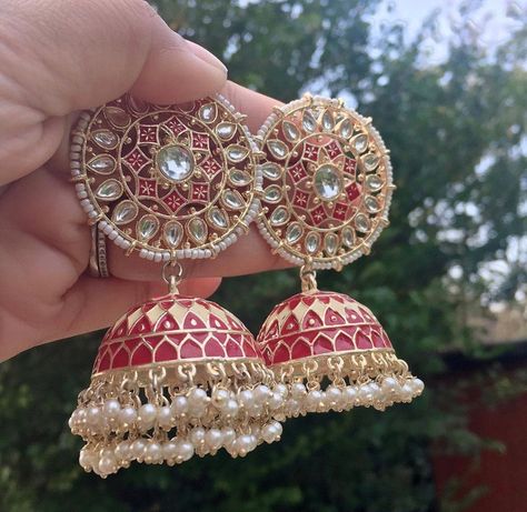 Lovely pair of statement jumkas available in colours grey and red. Please let me know colour. Please take a look at my other items Free delivery. Red Earrings Indian, Colourful Jhumka, Heavy Jhumka, Red Jhumka, Heavy Jewellery, Kundan Jhumka, Desi Jewelry, Jhumka Designs, Indian Wedding Jewelry Sets