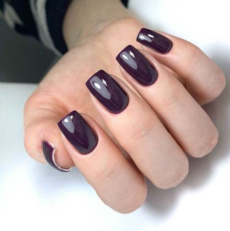 Best Dark Fall Nail Colors and Designs 26 Ideas: Gel, Acrylic, Dip Powder & More Darker Nails Colors, Purple Black Nails Acrylic, Dark Fall Gel Nails, Dark Colored Nail Ideas, Dark Grey Nail Ideas, Dip Short Nails, Dip Powder Nail Colors, Dark Plum Nails, Dark Fall Nail Colors