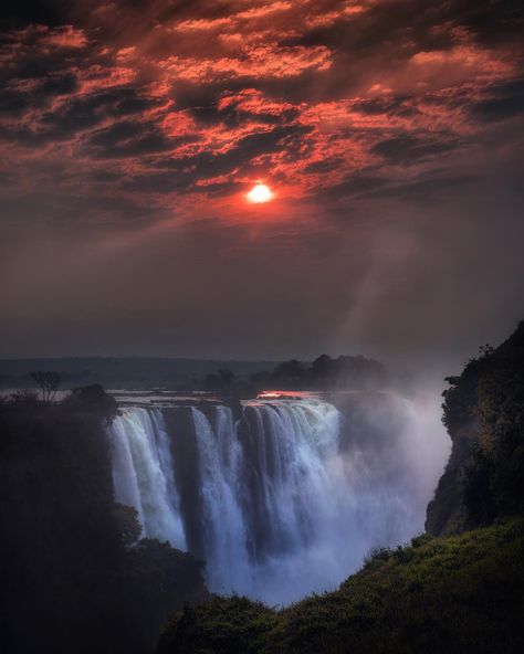 A dramatic sunrise at Victoria Falls Zimbabwe. #africa #waterfall #victoriafalls #nikon @nikonaustralia #sunrise #drama #nature Victoria Falls Zimbabwe, Scenic Photos, Image Nature, Victoria Falls, Zimbabwe, Nature Pictures, Wonders Of The World, Beautiful Nature, Travel Inspiration