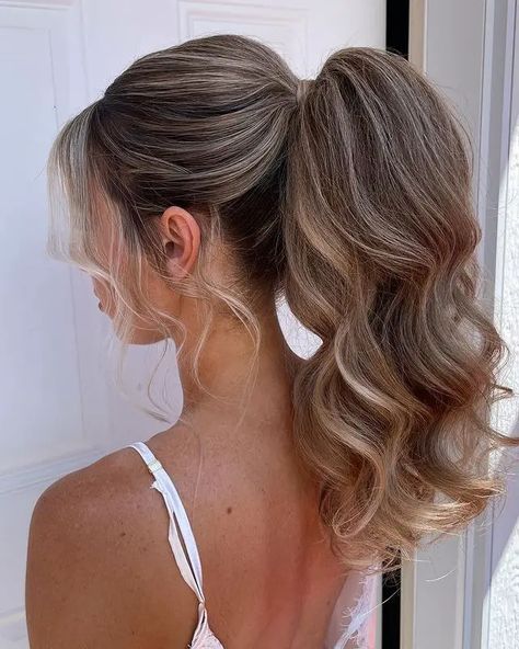 Trending Ponytail Hairstyles, Ponytail Updo Wedding, Trendy Ponytail Hairstyles, Curled Ponytail Hairstyles, Trendy Ponytail, The Perfect Ponytail, Prom Ponytail Hairstyles, Fancy Ponytail, Bridesmaid Hair Ponytail